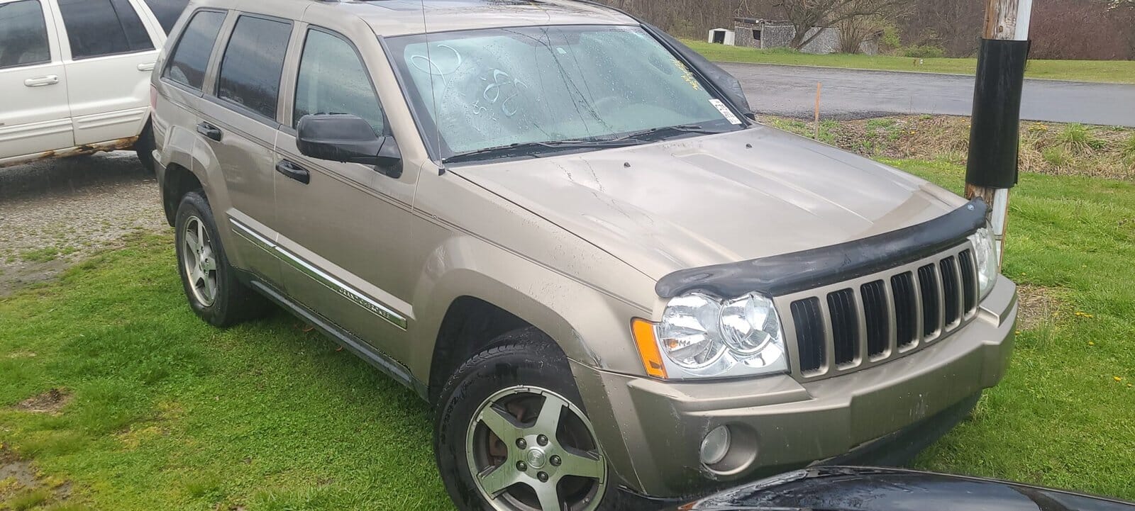 Read more about the article 2005 Jeep Grand Cherokee
